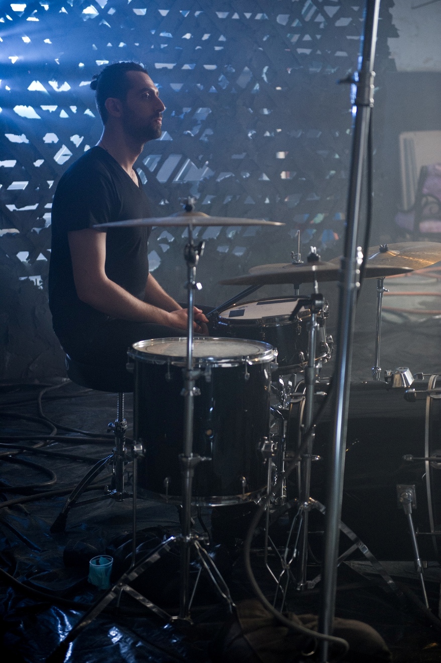 ANTIGO: клип GIVE ME TOMORROW